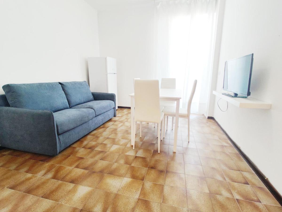Willa La Torre - Frontemare - Immobil Relax Lido di Jesolo Zewnętrze zdjęcie