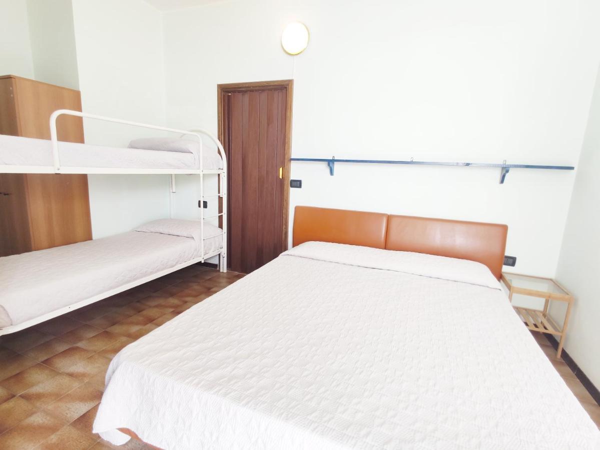 Willa La Torre - Frontemare - Immobil Relax Lido di Jesolo Zewnętrze zdjęcie