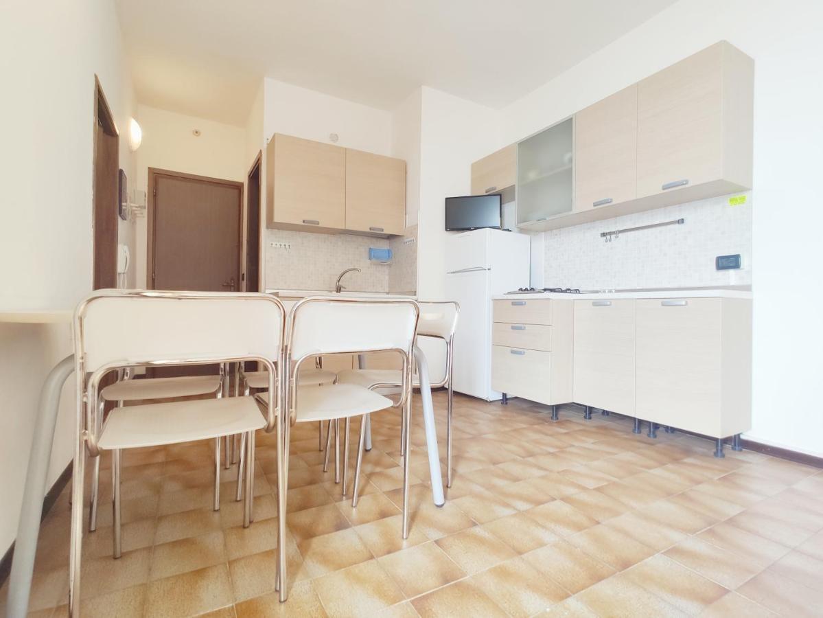 Willa La Torre - Frontemare - Immobil Relax Lido di Jesolo Zewnętrze zdjęcie